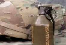 ما هي القنبلة M111 التي أعتمدها الجيش الأميركي وتعتمد على موجات صدمية قوية بدلاً من الشظايا وتقلل من الأضرار الجانبية وتزيد من فعاليتها في الأماكن المغلقة ؟